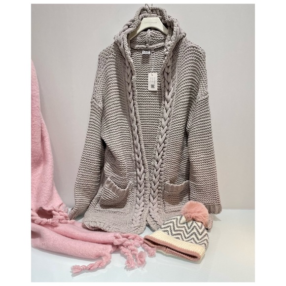 Chunky Knit Braided Open Cardigan Sweater - Picture 5 of 8